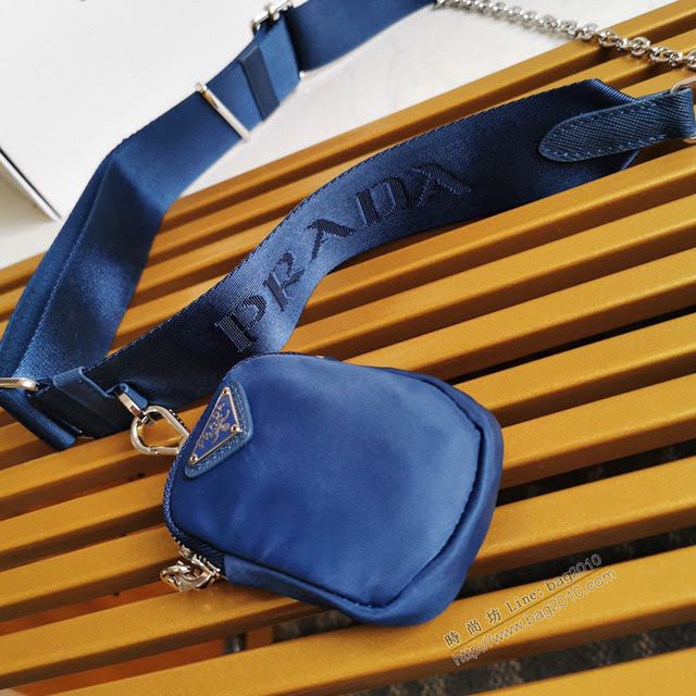 prada女包 普拉達2020新款nylon Hobo手拎包 時尚百搭 prada腋下包 1BH204 Prada單肩斜挎包  pyd2394